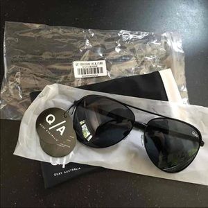NWT Quay Australia Shay Black Vivianne Sunglasses